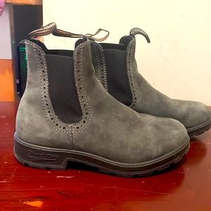 Barely worn boots - good for all weather